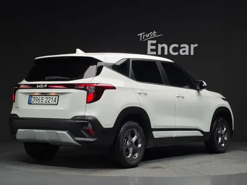 2024 Kia Seltos с пробегом 17 761 км