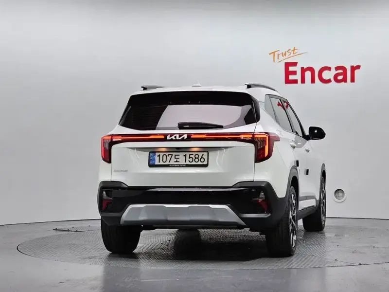 2024 Kia Seltos с пробегом 32 285 км