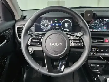 2023 Kia Seltos с пробегом 2 705 км