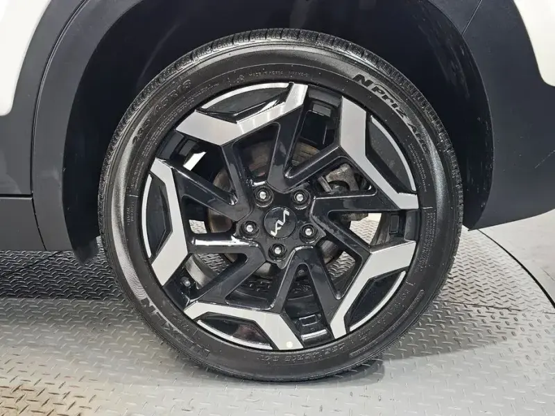 2024 Kia Seltos с пробегом 52 939 км