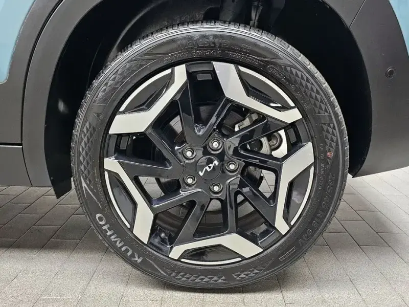 2023 Kia Seltos с пробегом 2 705 км