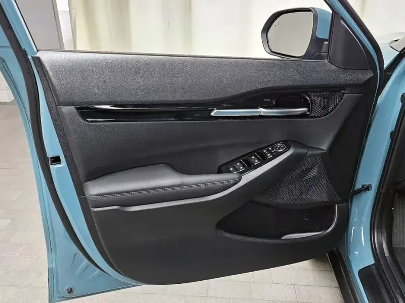 2023 Kia Seltos с пробегом 2 705 км