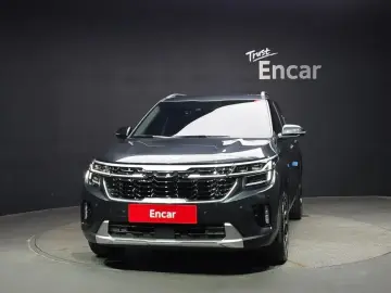 2025 Kia Seltos с пробегом 6 548 км