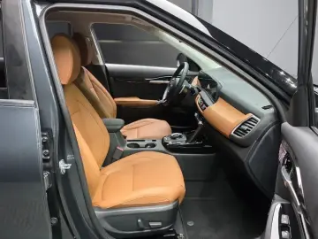 2025 Kia Seltos с пробегом 6 548 км