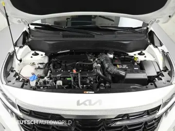 2023 Kia Seltos с пробегом 9 886 км