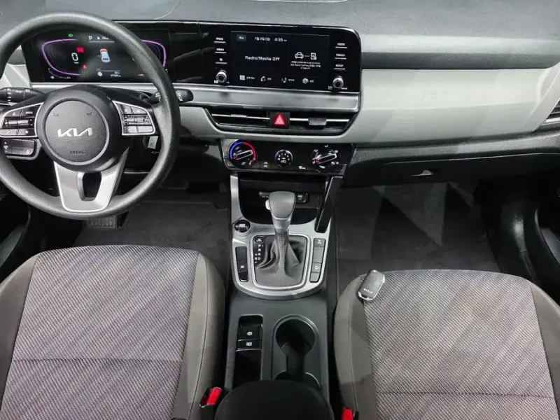 2023 Kia Seltos с пробегом 37 090 км