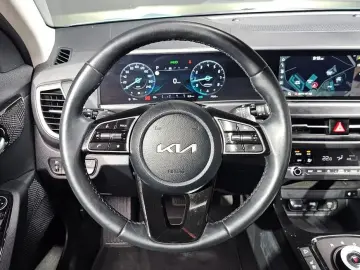 2024 Kia Seltos с пробегом 7 450 км