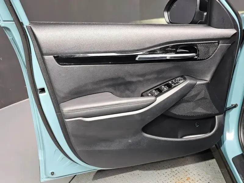 2024 Kia Seltos с пробегом 7 450 км