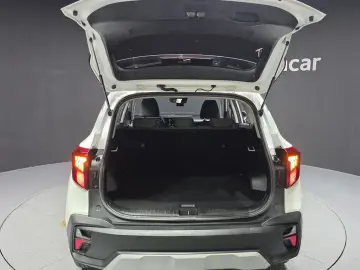 2023 Kia Seltos с пробегом 37 090 км