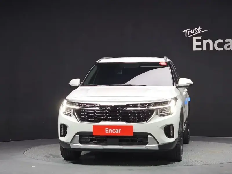 2025 Kia Seltos с пробегом 13 668 км