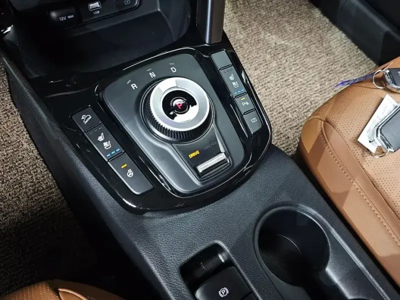 2025 Kia Seltos с пробегом 13 668 км