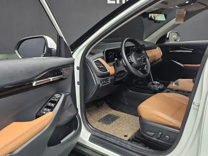 2025 Kia Seltos с пробегом 13 668 км