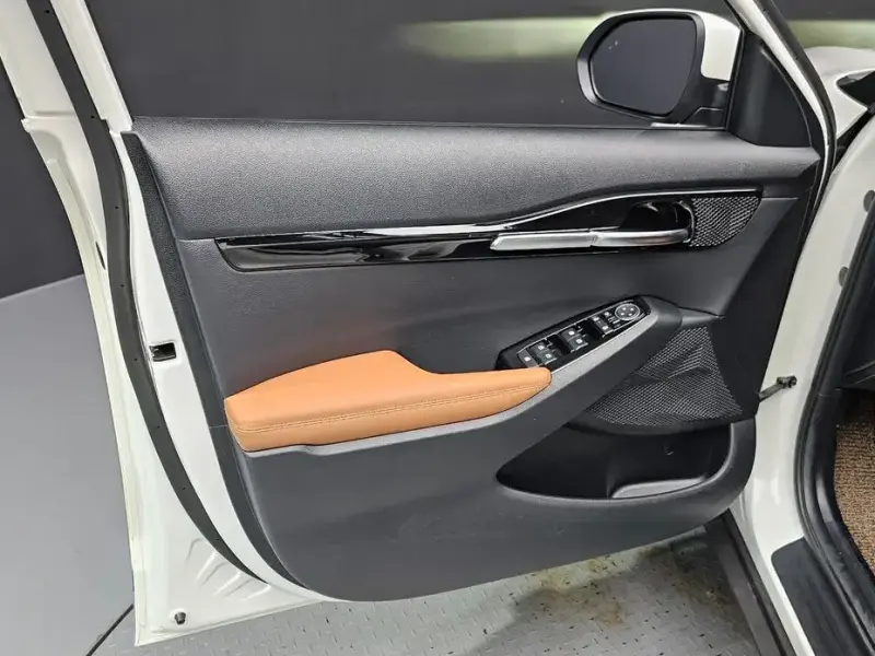 2025 Kia Seltos с пробегом 13 668 км