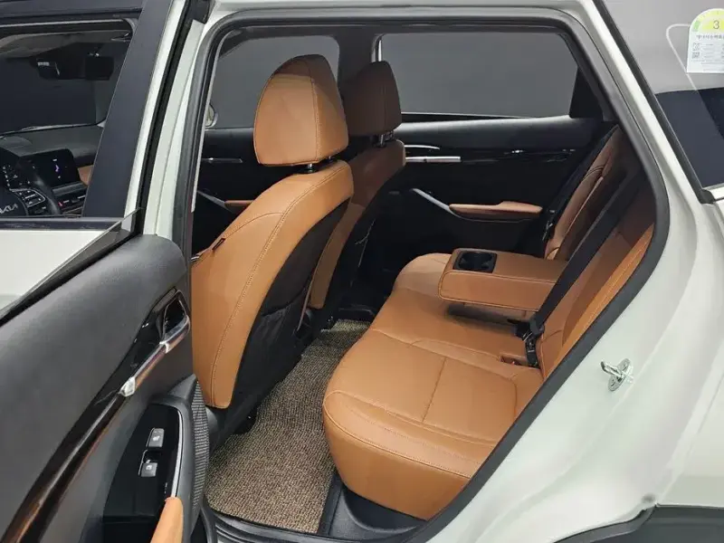 2025 Kia Seltos с пробегом 13 668 км