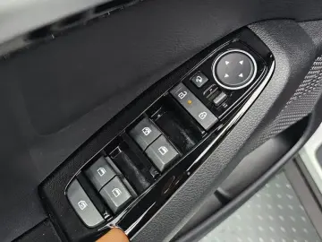 2025 Kia Seltos с пробегом 13 668 км