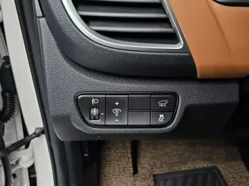 2025 Kia Seltos с пробегом 13 668 км