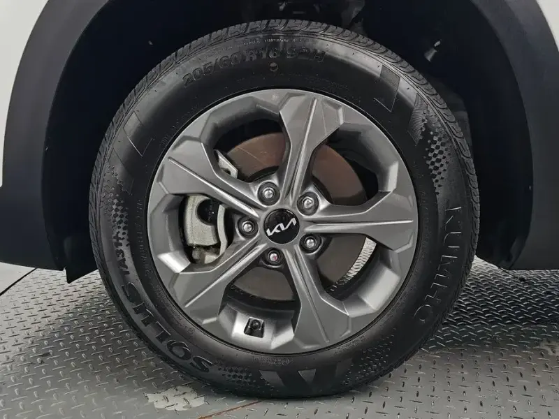 2025 Kia Seltos с пробегом 8 467 км