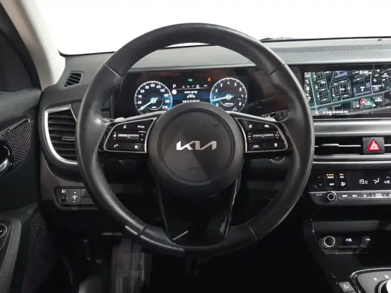 2022 Kia Seltos с пробегом 56 792 км