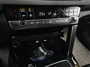 2025 Kia Seltos с пробегом 8 467 км