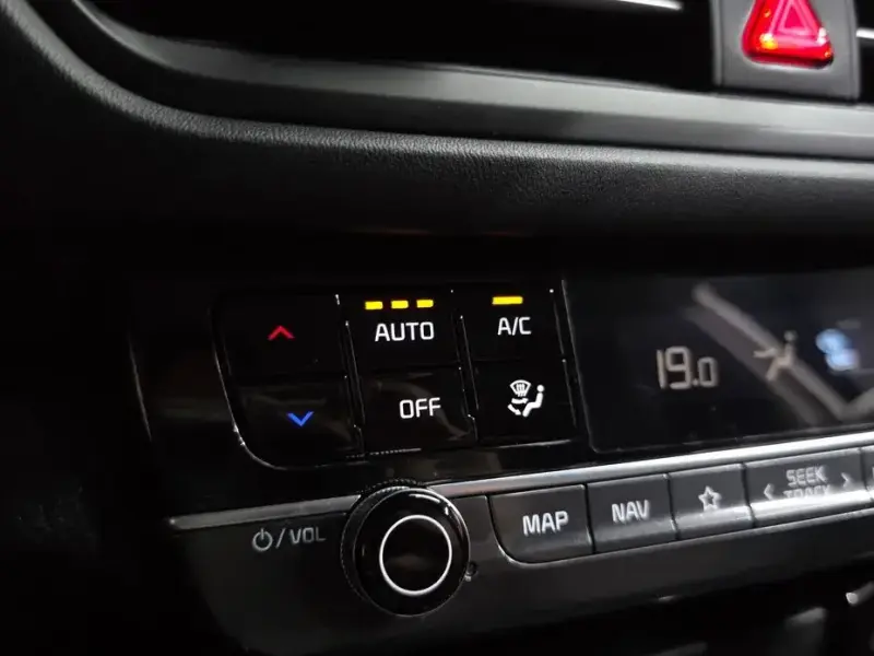 2022 Kia Seltos с пробегом 56 792 км
