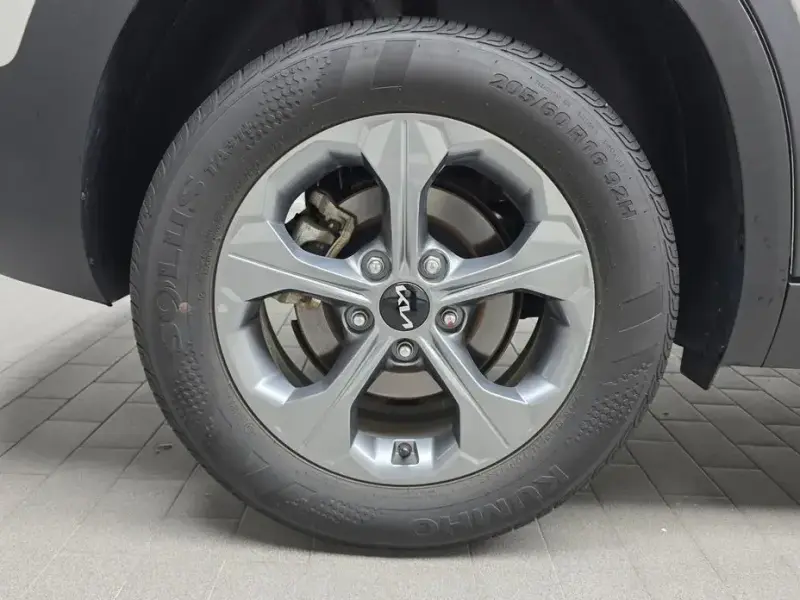 2024 Kia Seltos с пробегом 20 962 км