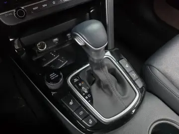 2024 Kia Seltos с пробегом 20 962 км