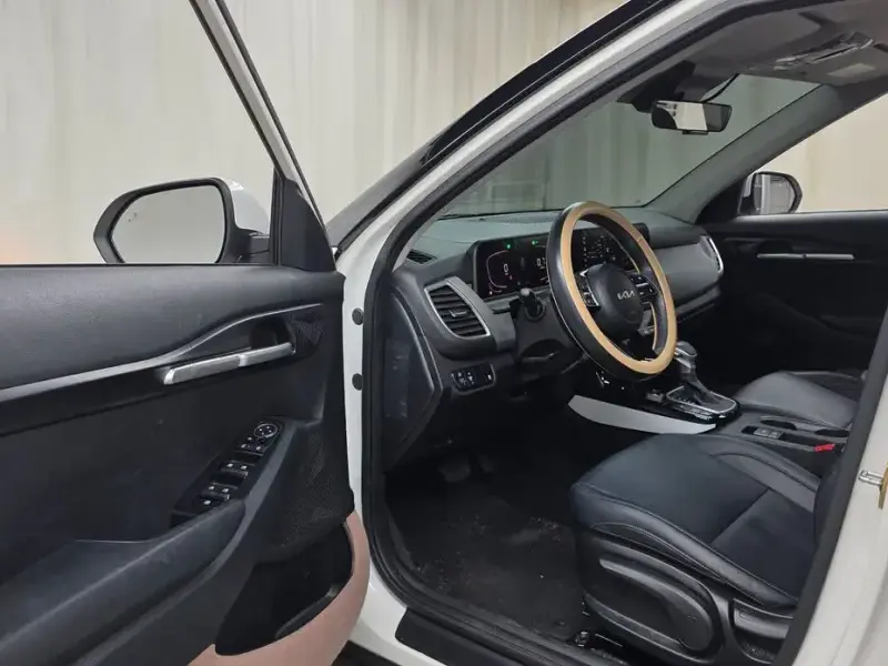 2024 Kia Seltos с пробегом 20 962 км