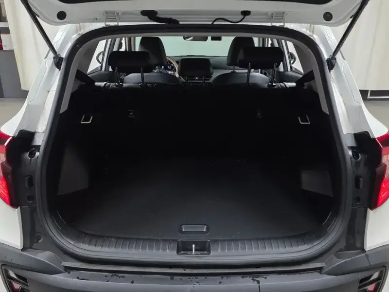 2024 Kia Seltos с пробегом 20 962 км