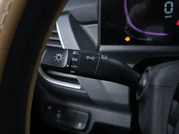 2024 Kia Seltos с пробегом 20 962 км