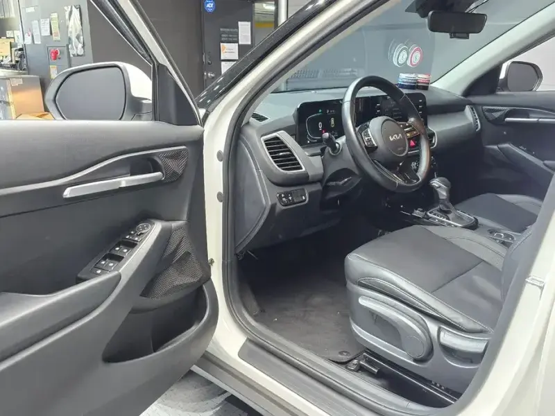 2024 Kia Seltos с пробегом 13 318 км