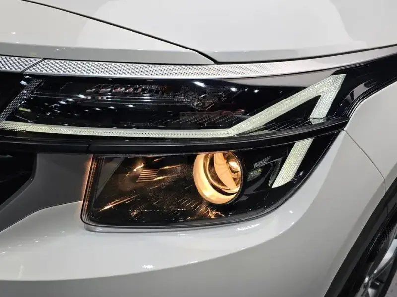 2024 Kia Seltos с пробегом 13 318 км