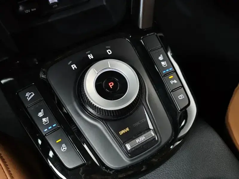 2023 Kia Seltos с пробегом 10 392 км
