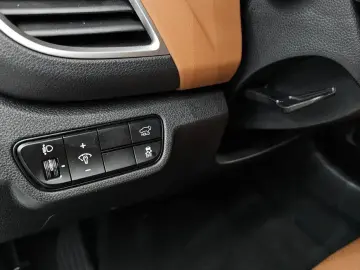 2023 Kia Seltos с пробегом 10 392 км