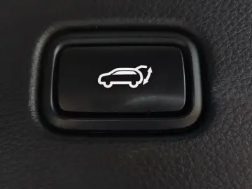 2023 Kia Seltos с пробегом 10 392 км
