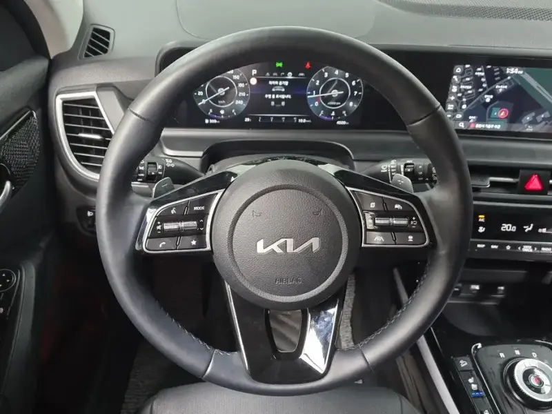 2023 Kia Seltos с пробегом 4 500 км