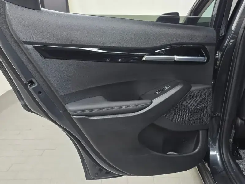 2023 Kia Seltos с пробегом 4 500 км