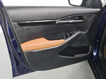 2025 Kia Seltos с пробегом 7 827 км