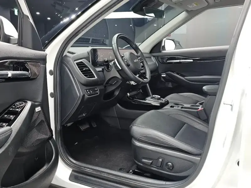 2024 Kia Seltos с пробегом 67 023 км