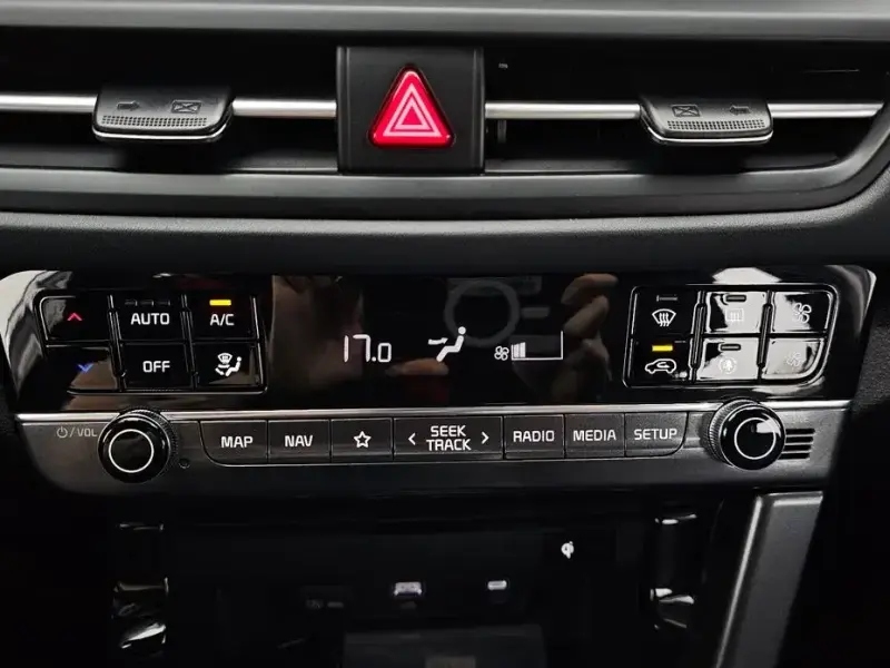 2024 Kia Seltos с пробегом 67 023 км