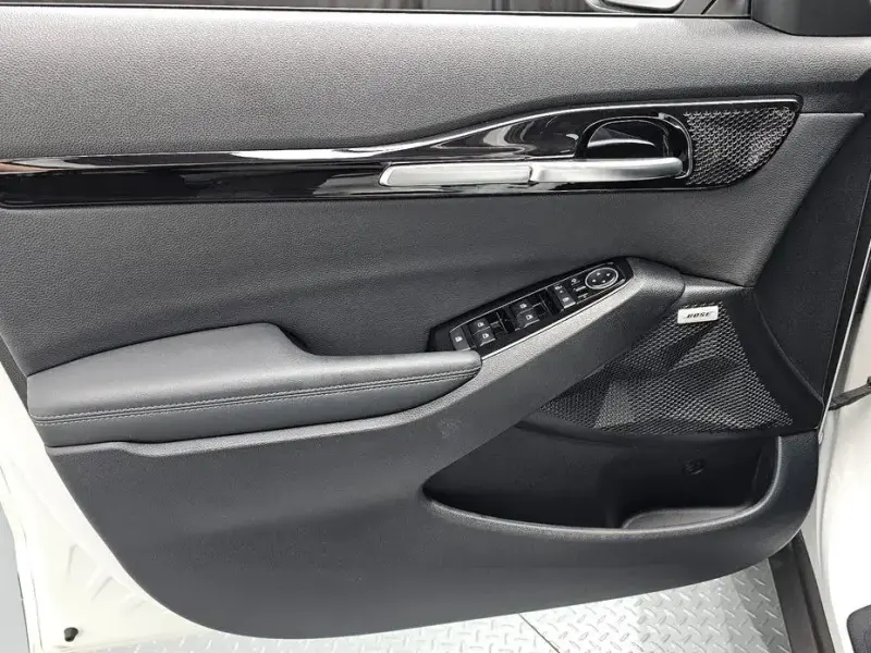 2024 Kia Seltos с пробегом 67 023 км