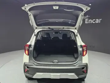 2023 Kia Seltos с пробегом 44 264 км