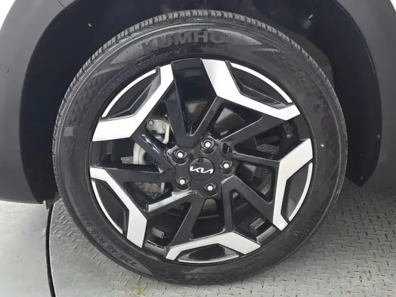 2023 Kia Seltos с пробегом 71 339 км
