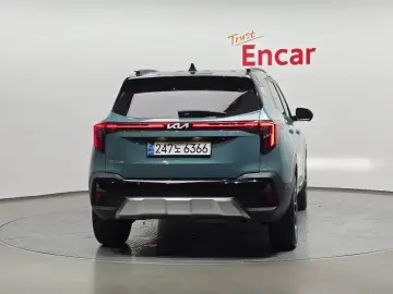 2024 Kia Seltos с пробегом 33 522 км