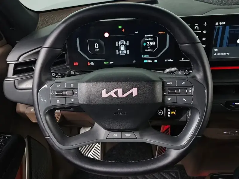 2023 Kia EV9 с пробегом 57 108 км