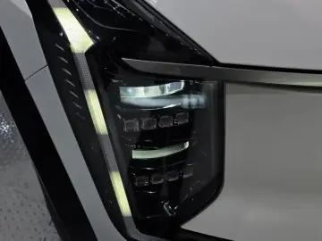 2023 Kia EV9 с пробегом 48 404 км