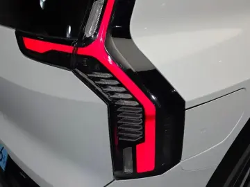 2023 Kia EV9 с пробегом 48 404 км