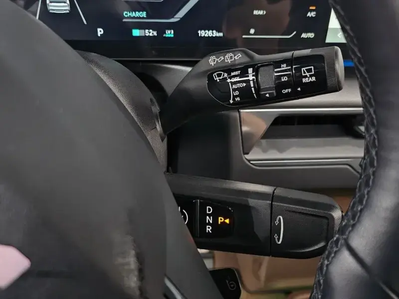 2023 Kia EV9 с пробегом 19 263 км