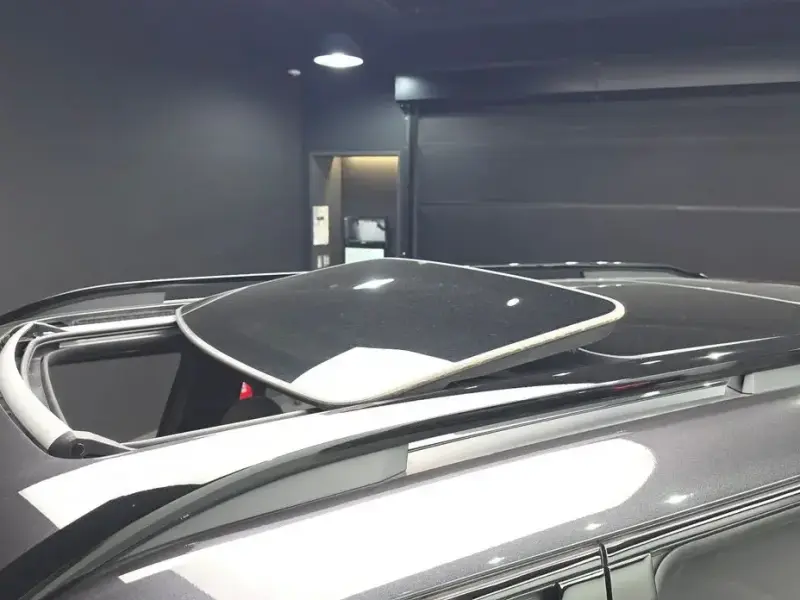 2025 Kia EV9 с пробегом 6 921 км