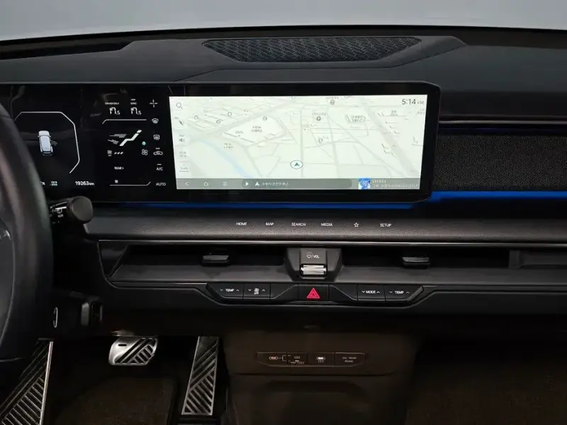 2023 Kia EV9 с пробегом 19 263 км