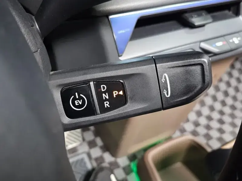 2023 Kia EV9 с пробегом 73 540 км